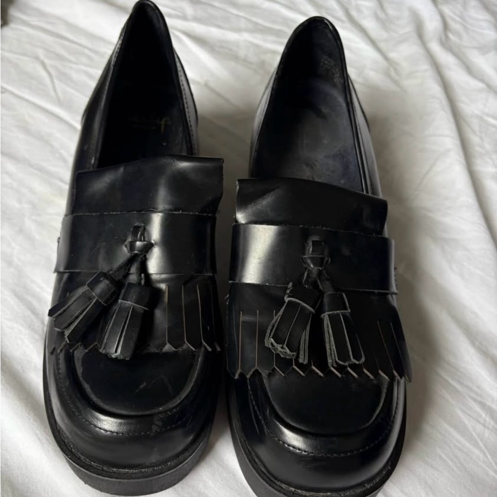 Black Shelly’s London Loafers